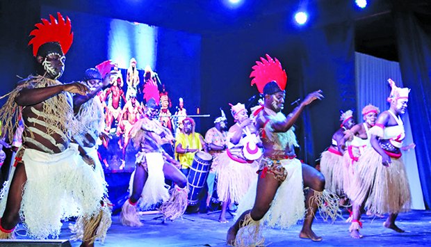 Kilandukilu eterniza a dança tradicional